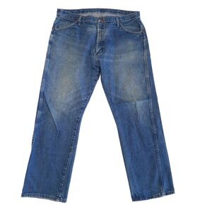 WRANGLER Men's Size 38x30 Medium Wash Cowboy Cut Original Fit Straight Leg Jeans